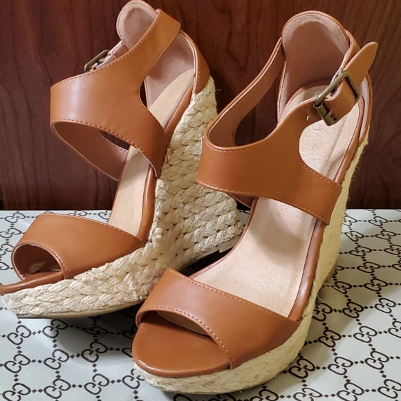 Wild Diva Shoes - Sandals- Wedges - Size 8 1/2 - $8